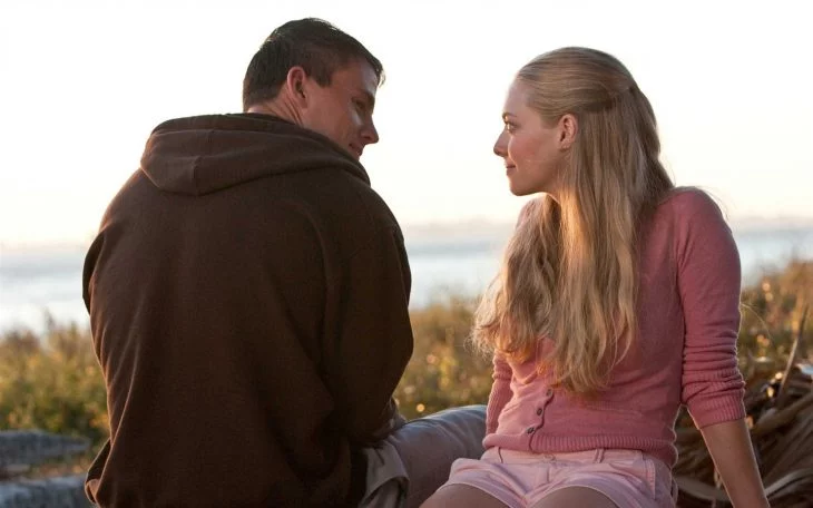 avdolphins's tweet photo. “¿Crees que fue fácil tenerte allá y quedarme sin ti? ¿Sabías que todos los días de mi vida era una lucha sin ti?” 
–Querido John (2010)

#Frases #Amor #Cine https://t.co/OESVzmIcsV