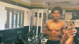 KeyPlayerNation's tweet image. ⬅️ @MorrisNikko ⬇️🏈
#KeyPlayerWorkZone 🚧👀