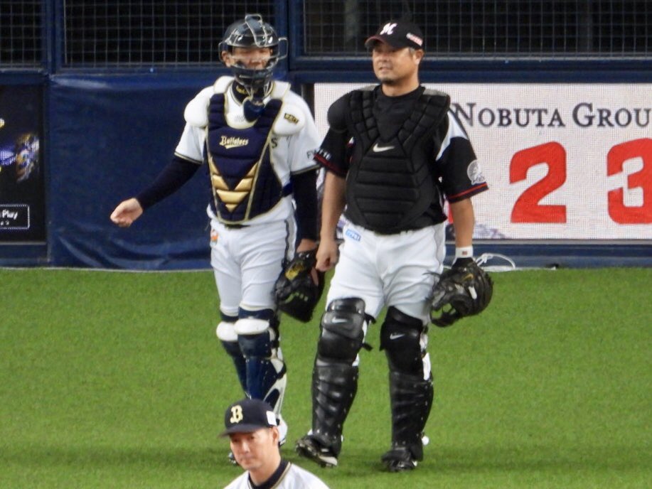 ありがとう野球 No Twitter もとソフトバンクな２人 オリ 山崎勝己捕手 背番号 62 ロッテ 細川亨捕手 背番号 55 T Co Oetixnyv8n Twitter