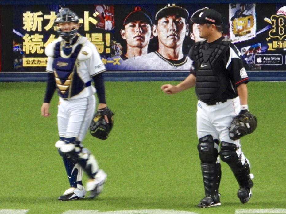ありがとう野球 No Twitter もとソフトバンクな２人 オリ 山崎勝己捕手 背番号 62 ロッテ 細川亨捕手 背番号 55 T Co Oetixnyv8n Twitter