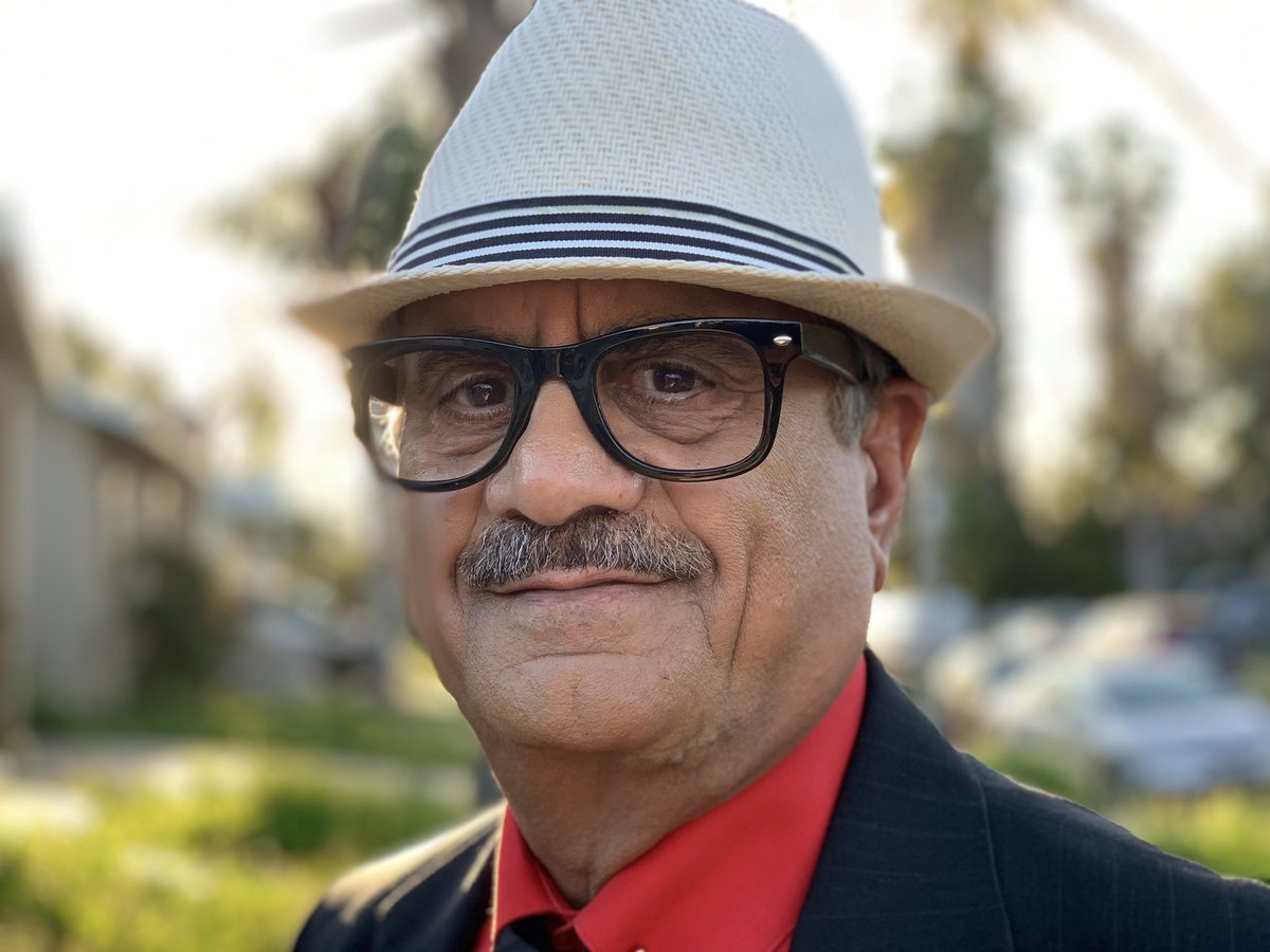 PicturesPoison's tweet photo. BIG happy birthday to one of the most generous and talented actors we’ve ever had the pleasure to work with @marshallmanesh aka DAVIDIA #thelastconception aka RANJIT #HowIMetYourMother 🎉🎊🤗 https://t.co/H0r7UwlM3u