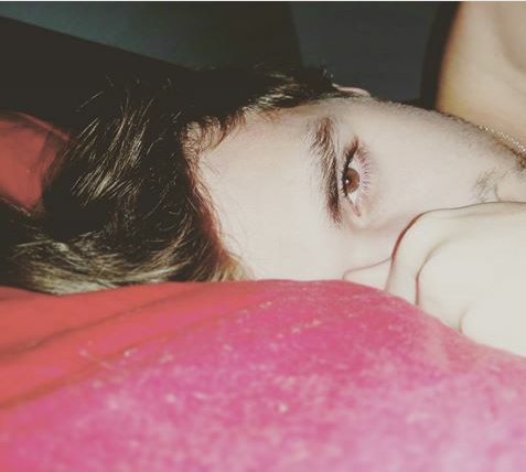 Javierposting's tweet photo. si @dalasreview no acepta ser gay sólo nos queda usar la imaginación💫 https://t.co/bkb12HNG38
