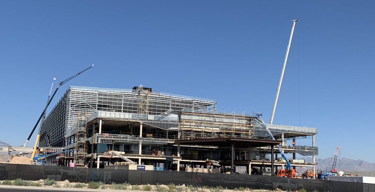 mickakers's tweet photo. Raiders Henderson HQ and practice facility and @AllegiantStadm update. Metal decking nearly installed around the entire on top of the canopy. #vegas #raiders #allegiantstadium https://t.co/pvs0ge3BrI