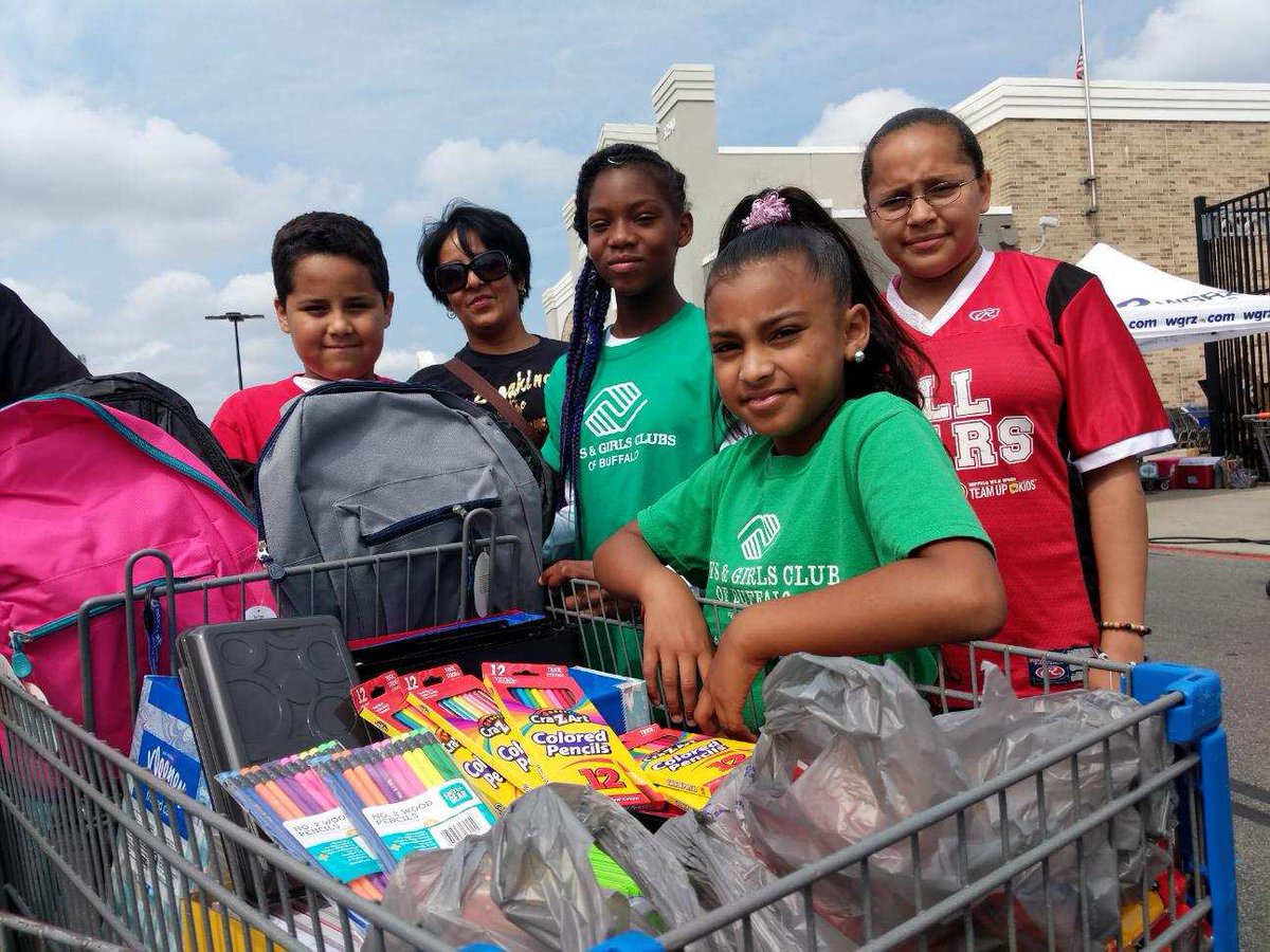 LaurenHall's tweet photo. Still time #2PackaBackpack for the kids at Boys and Girls Club! The buses will be collecting school supplies at the Wal-Mart locations until 8pm. @WGRZ 📚📓❤️🎒 https://t.co/SugeFhqdyE