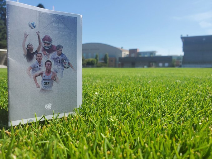 TheSteiger's tweet photo. In addition to Football, the University of Puget Sound offers 22 Varsity sports! Can't wait to watch all of our @PSLoggers teams compete this fall! #100DaysofLoggerFootball #BeDifferent #BeALogger https://t.co/tQsBbHnAVM