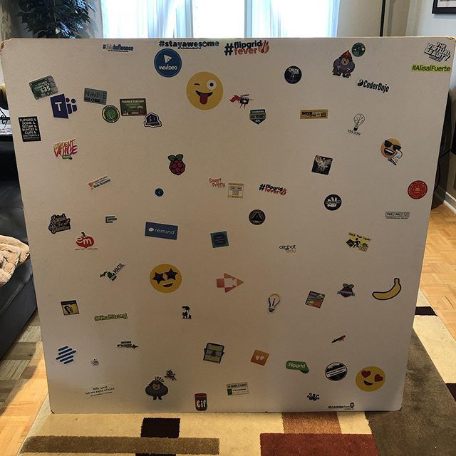 VirtualGiff's tweet photo. And so it begins! #stickerboard #TooBigToFitAnywhere https://t.co/qXjelRuZiG https://t.co/H4D1yKMX57