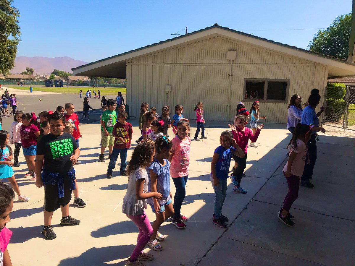 VanBurenEagles's tweet photo. Happy Friday! Our VB eagles Ms. Cynthia, Ms. Maria, Ms. Bride, Ms. Sylvia , Ms. Ramboz, Ms. Alicia, Mr. Smith and our incredible students showed us their dancing skills during recess! #JUSDShares #ThisisAVID #VBFamily #OneHopThisTime https://t.co/kPrRQrI51s