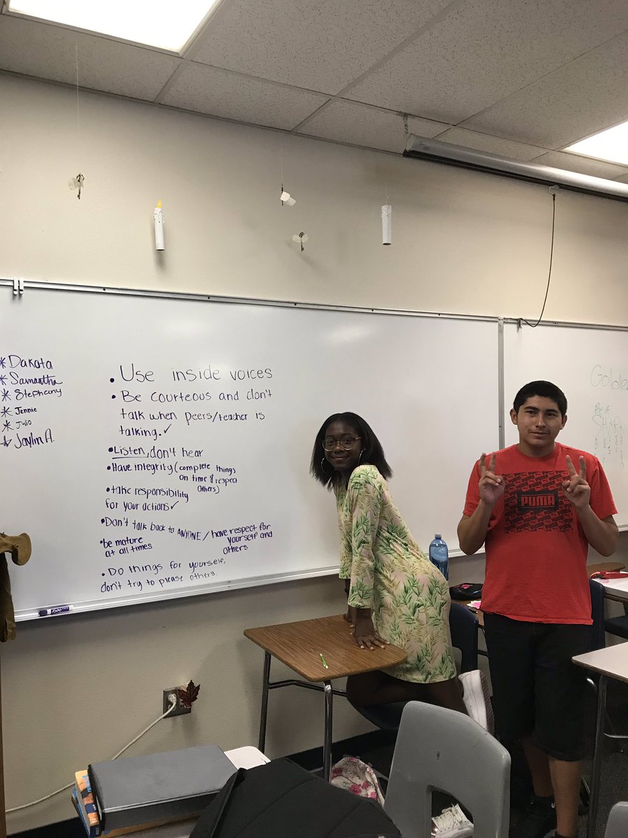 mswightman's tweet photo. #AVID10 2nd period worked in groups today to come up with a social contract...all groups immediately started referencing #shsbeashark on their own! #shsallin @SHSBeAShark @Shark_Bako https://t.co/VGZH6F1DxT