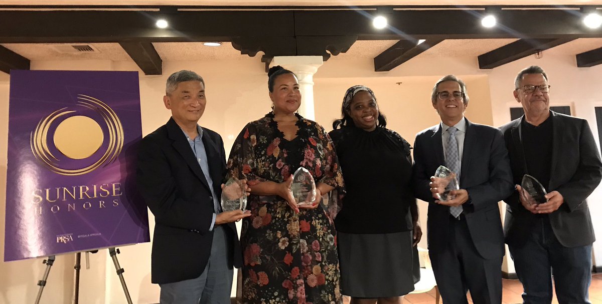 laarnid1's tweet photo. Scenes from last night’s @prsala @bprsla @hprala inaugural “Sunrise Honors” celebration of #diversity + #inclusion. Congratulations @bimada @TSmithAnoai @GilbertRDavila @alantacosta for all your leadership! 👏🏽👏🏽👏🏽 #PRdiversity #representationmatters #PRSALA #BPRSLA #SunriseHonors https://t.co/15aABMIir4