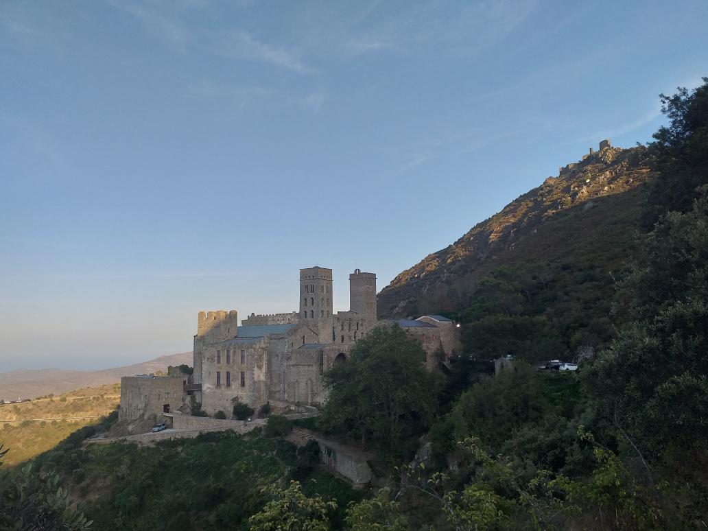 SeguiBrunet's tweet photo. #Nitdevins a #SantPeredeRodes @Masetplana @elportdelaselva @DOEmporda @EmpordaWine https://t.co/jyCfUSLFEX
