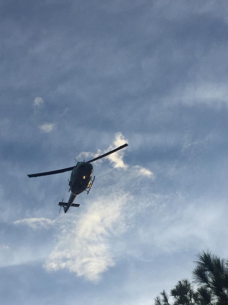 FuerzaAereaCol's tweet photo. Nueva operación militar contra la minería ilegal se realizó en inmediaciones del Río Inirída en Guainia, bajo el liderazgo de la @FuerzaAereaCol #Gaori #FTCAres en trabajo conjunto con @FuerzasMilCol @PoliciaColombia Ver más ➡ https://t.co/ckOJ85cmOK https://t.co/gjgq04wfVj