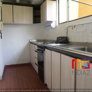 MDiazinmo's tweet photo. VENDO APARTAMENTO EN EL CORTIJO, AREA 70M2, $190.000.000. Vendo apartamento, excelente iluminación, segundo piso esquinero, cuenta con 4 habitaciones, un baño, sala comedor, cocina semi integral, pisos en madera laminada en zona social y alfombra en habitaciones, un parqueadero. https://t.co/EsYxQYHKxQ