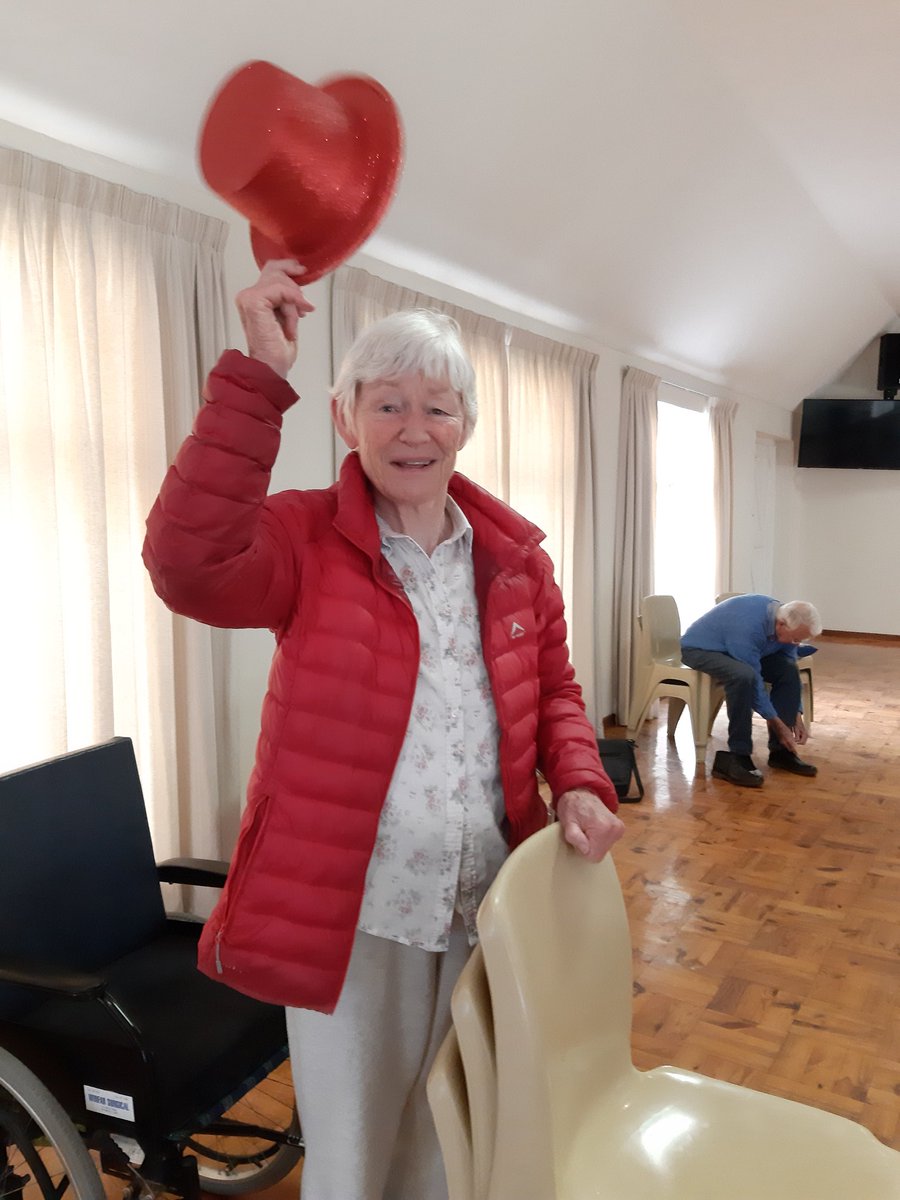PamKHphysio's tweet photo. Day16.1 #AHPsActive
#WeActiveChallenge2019 Weekly #Dancing4PD class #InclusiveandAdaptive: Stack of 3 chairs provides #optimalheight #balletbarre wh #enables me (quad w L hemiathetosis) to use hands to build an arch of light support through shl girdle & work on standing balance https://t.co/iuqLCLl1A9