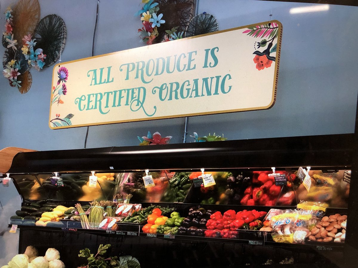 MOMsOrganicMrkt's tweet photo. I remember when this store was just a funny little thing, it’s grown so much over the years, thanks to our amazing Jessup customers! #JessupExpands https://t.co/fmd2JtSxUF
