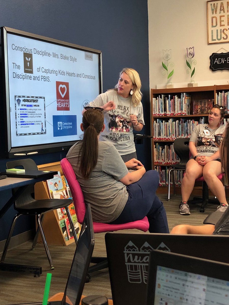 Dickie6My's tweet photo. ⁦@LakeviewBobcats⁩ 
Training to be the BEST 
#loveSEL https://t.co/wi9lkN6ANl