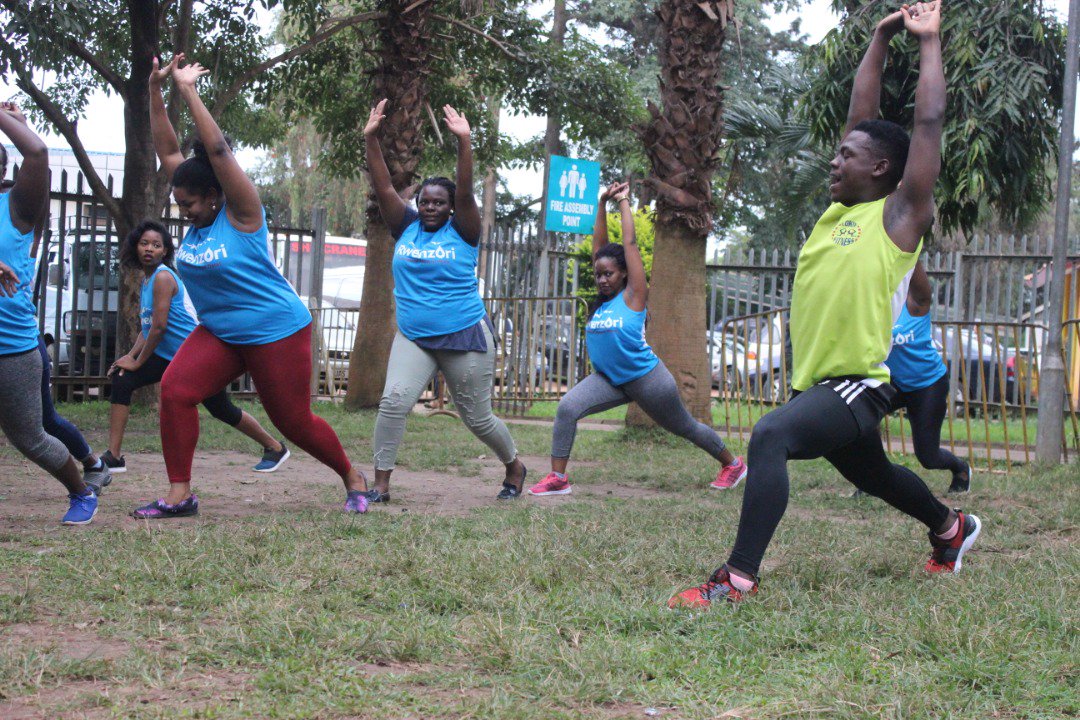 CocaColaBevUg's tweet photo. After a long week of pressure, deadlines, issues and crises, Uganda's finest PR Practitioners are venting out while keeping in shape at this month's #PRAUHealthRun. Spot anyone you know? Tag them. #Hydrate https://t.co/XeCCe4wgKs