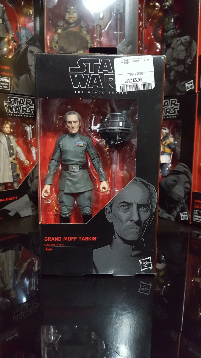 Not bad picked up a #hasbro #starwarstheblackseries #anewhope #grandmofftarkin #actionfigures from @TKMaxx_UK tonight 👍🏻 only £5:99 @markyj71 @bossksbounty @StarWarsTBS @FanthaTracks @tomwaugh79 @shuttletyderium #starwars