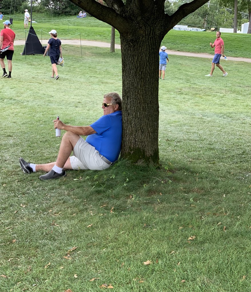 OutsideRopesPGA's tweet photo. Elvis spotting here at Medinah! #TheKing #BMWChampionship #OutsideTheRopes https://t.co/1qDBsEl1NU
