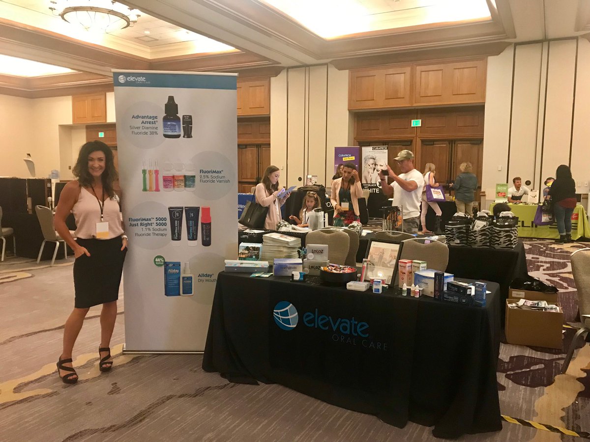 elevateoralcare's tweet photo. Our Preventive Care Consultant, Meagan, is at the Arizona ADHA. Stop by our booth and meet with your local rep today and tomorrow! #AzDHA @AZhygiene https://t.co/bPZO23Nf1r