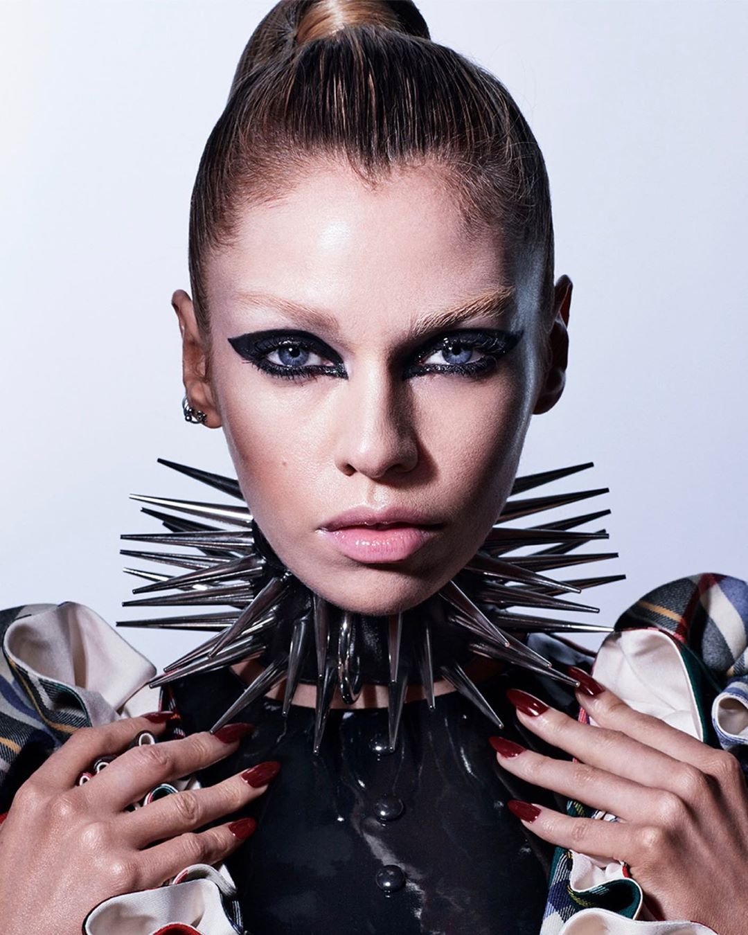 Futuristic Fashion - Futuristic Fashion Shoot With Stella Maxwell