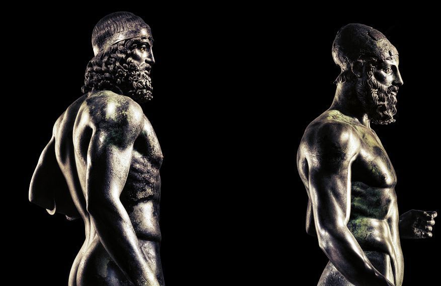 Furono scoperti la mattina del #16agosto 1972 nei fondali di #Riace Marina, in provincia di #ReggioCalabria. 
Oggi, ancora una volta, il mondo dell'#arte e l'UIA di Venezia augurano ai #BronzidiRiace, "buon compleanno". 
Scopri la storia: bronziriace.it/la-storia/.