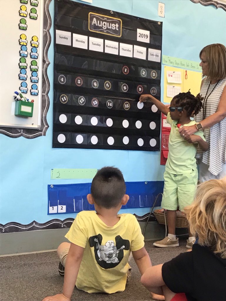 jillwatson's tweet photo. Mrs. Mackintosh is doing calendar and number corner with her kindergarteners! 👩🏫🔢 @ParkmeadWC @PMinspires #bridgesmath #numbercorner https://t.co/byUu1tebvl