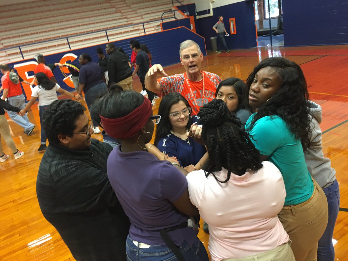 HcsReady's tweet photo. ERHS Future Ready Institute of Leadership launched today! Teamwork makes the dream work! @HCSfutureready #WhatsNewInHCS https://t.co/UnGZ3bNbyt