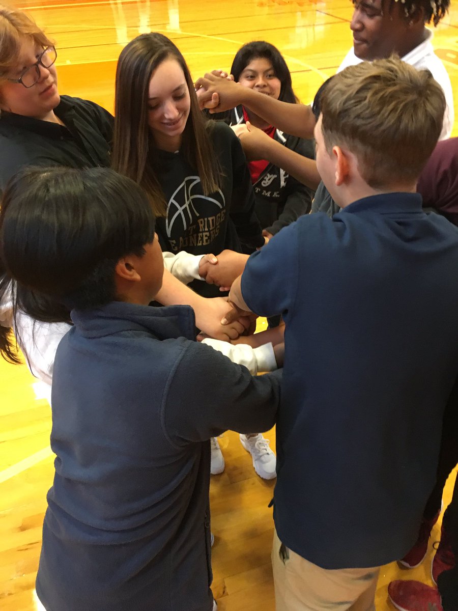 HcsReady's tweet photo. ERHS Future Ready Institute of Leadership launched today! Teamwork makes the dream work! @HCSfutureready #WhatsNewInHCS https://t.co/UnGZ3bNbyt