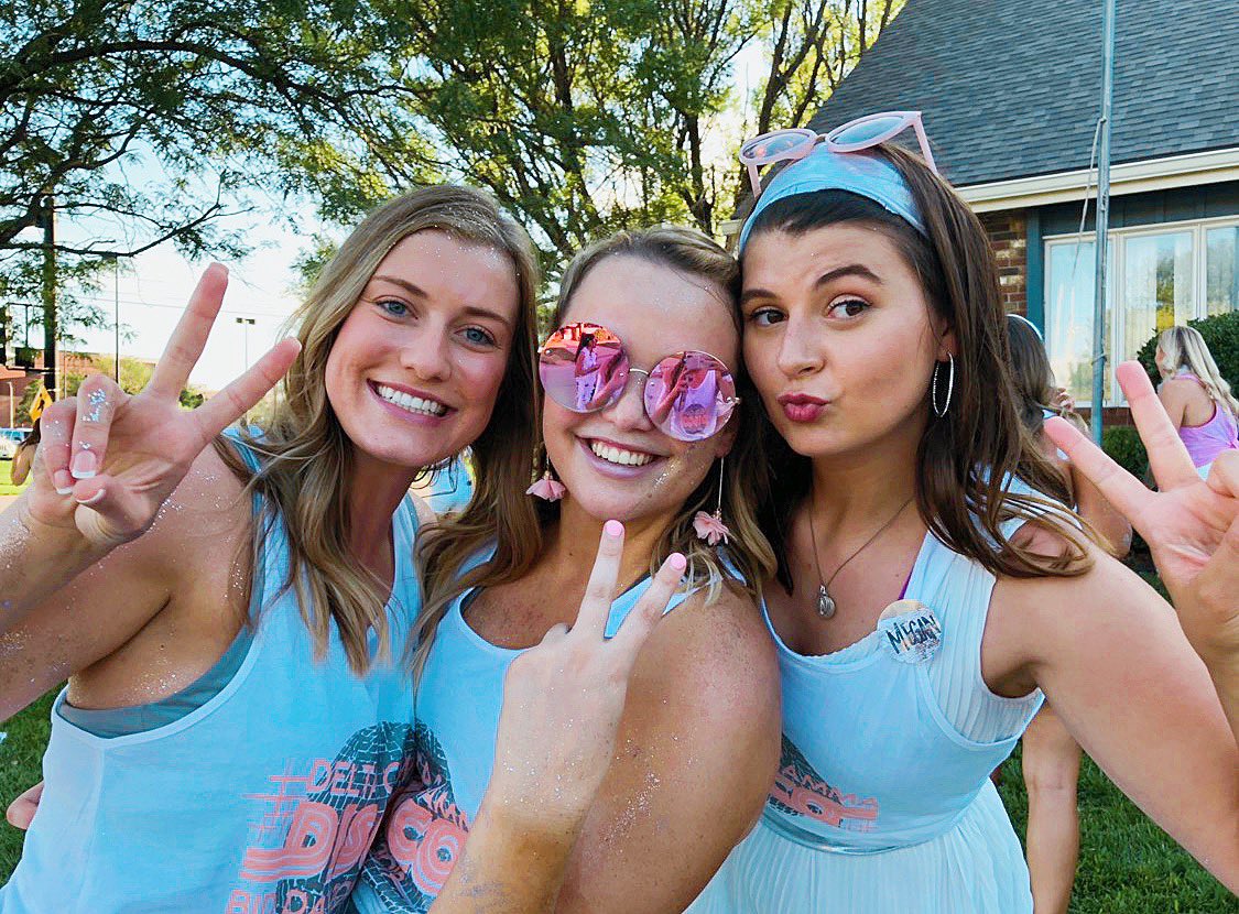 wsuDG's tweet photo. We absolutely ADORE these new members! Bring on the school year ✨⚓️ https://t.co/80T741XhDN