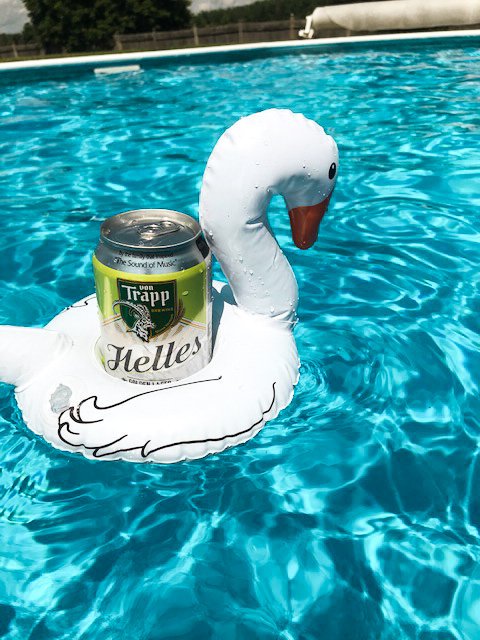 vonTrappBrewing's tweet photo. Coast into the weekend. #poolside #loveforlagers #drinkcraft #drinklager #vermontlife #summertime #bvt #vtlager #beerfriday #drinkresponsibly https://t.co/HpevVkIFEh