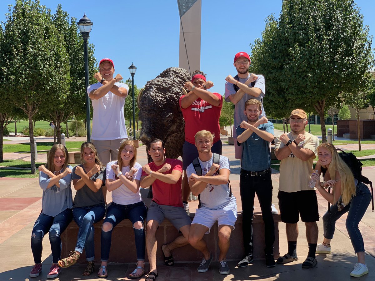 utahtechu's tweet image. #fleXtheX for YOUR chance to WIN a FREE TV‼️ Details on our Instagram👉 instagram.com/dixiestate