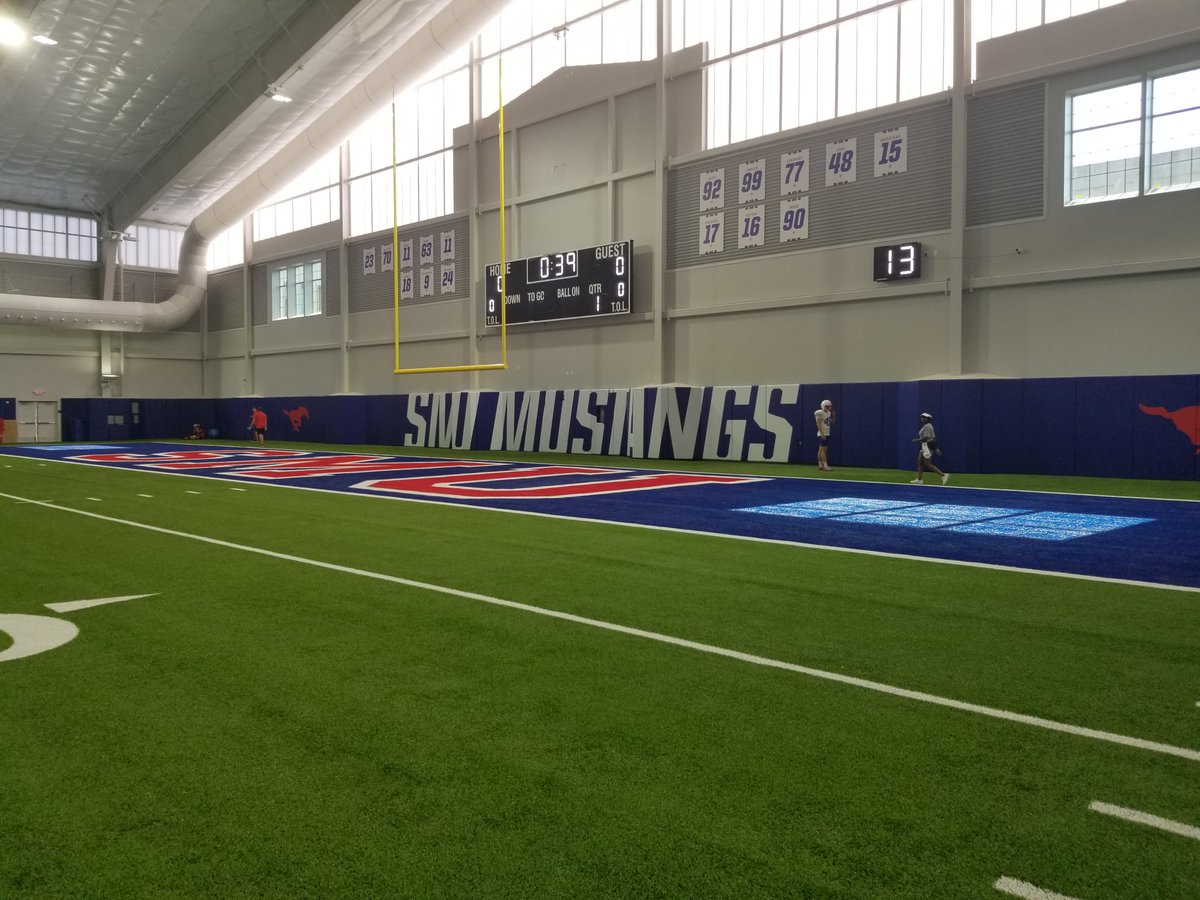 AWilliamsUSA's tweet photo. Thank you to #JeffJordan @SMU_Football @CoachDykesSMU @CoachKaneSMU @LetsGo_Bo5 @coachkcurtis @TreyHaverty for giving me inside access to their practice & meetings. Have a great season! #PonyUpDallas 🔴🔵 https://t.co/YxfteZBmDM