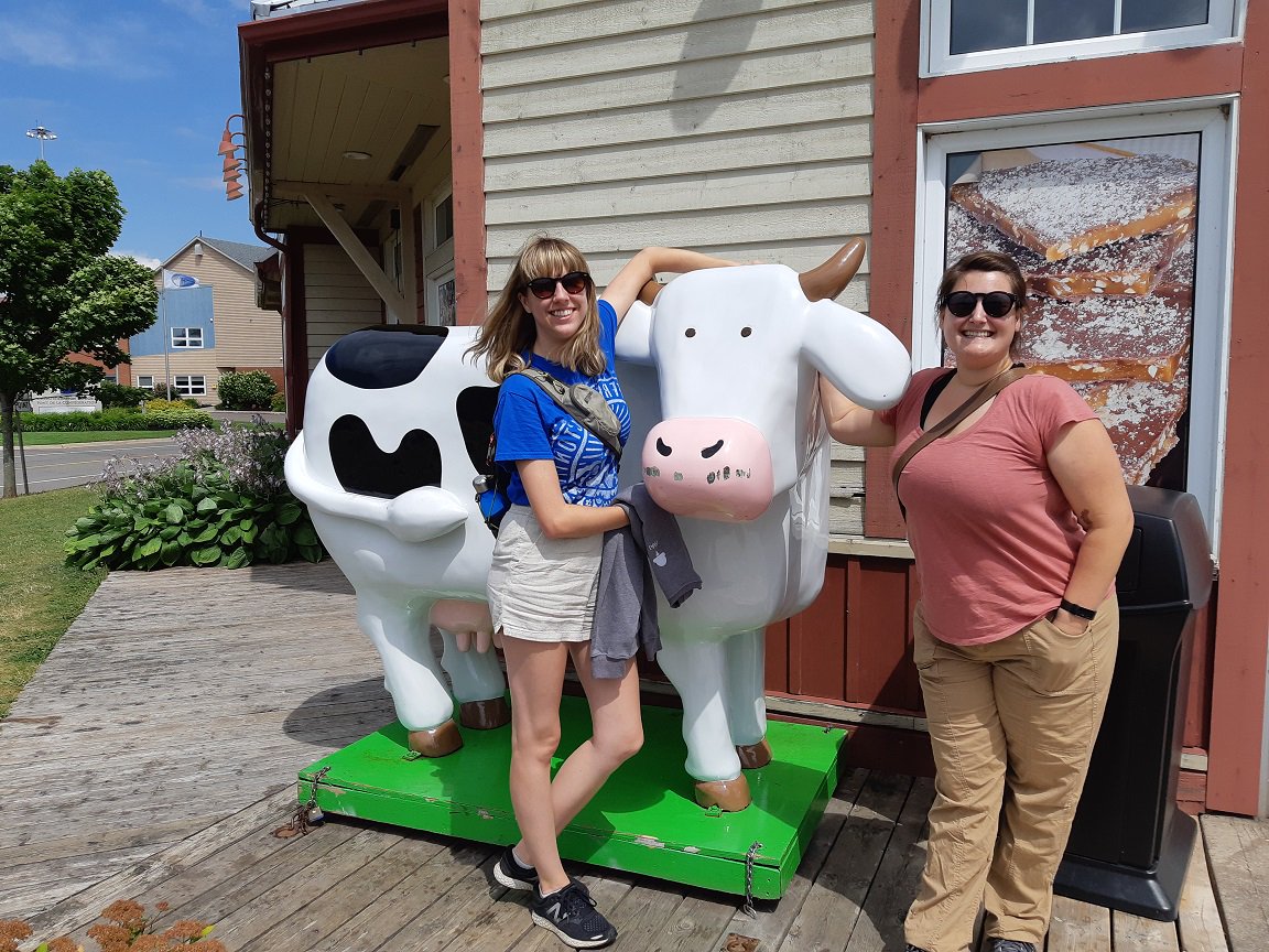 thislabmayfly's tweet photo. This past week @EmHasMayflyCAD, @MayflyShauna, &amp; @BriannaLevenst1 hit the road to PEI to check out potential sites for an upcoming project &amp; sent photos us for #FieldworkFridays -- including a snapshot of a quick &amp; VERY necessary stop for @COWSICECREAM! 🐄🍦 #SciTwitter #Biology https://t.co/MWiJPrvEqm