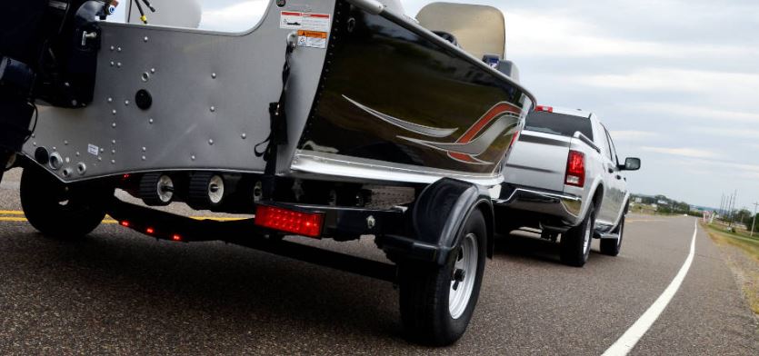 CURTMFG's tweet photo. TOWING 101: Types of Trailer Hitches
There are many different types of hitches used for towing a trailer, each with a unique purpose and coupling style, as well as its own set of capacities and sizes. Your ultimate guide is here > https://t.co/7jkQkSftoK
#towingguide #towing101 https://t.co/p3de2gga3f