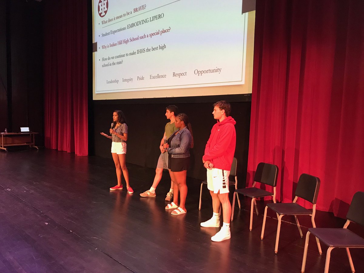 indianhillEC's tweet photo. A huge S/O to Krew, Manasi, Jonah, and Dylan (all members of the Class of 2020) for talking about what it means to be a Brave to our freshmen class today! #Family #BravesPride #LeadbyExample #LIPERO @IHSchools @IHSpiritClub https://t.co/bwC9LibK6q