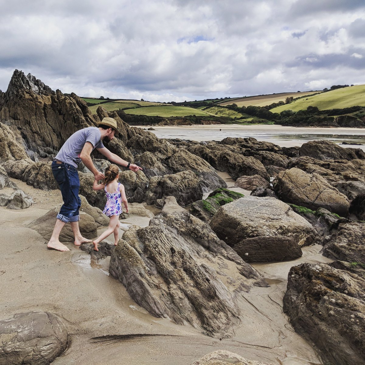 GreenercleanerB's tweet photo. #staycation over #vaycation!
We're all trying to reduce our #airtravel  drastically to reduce our #carbonfootprint. One of the most impactful #greenchanges to help the #ClimateEmergency! Luckily stay-cations are fab with kids! #beautifuldevon #beaches #flyless #changingmindsets https://t.co/kJBJbwyLnb