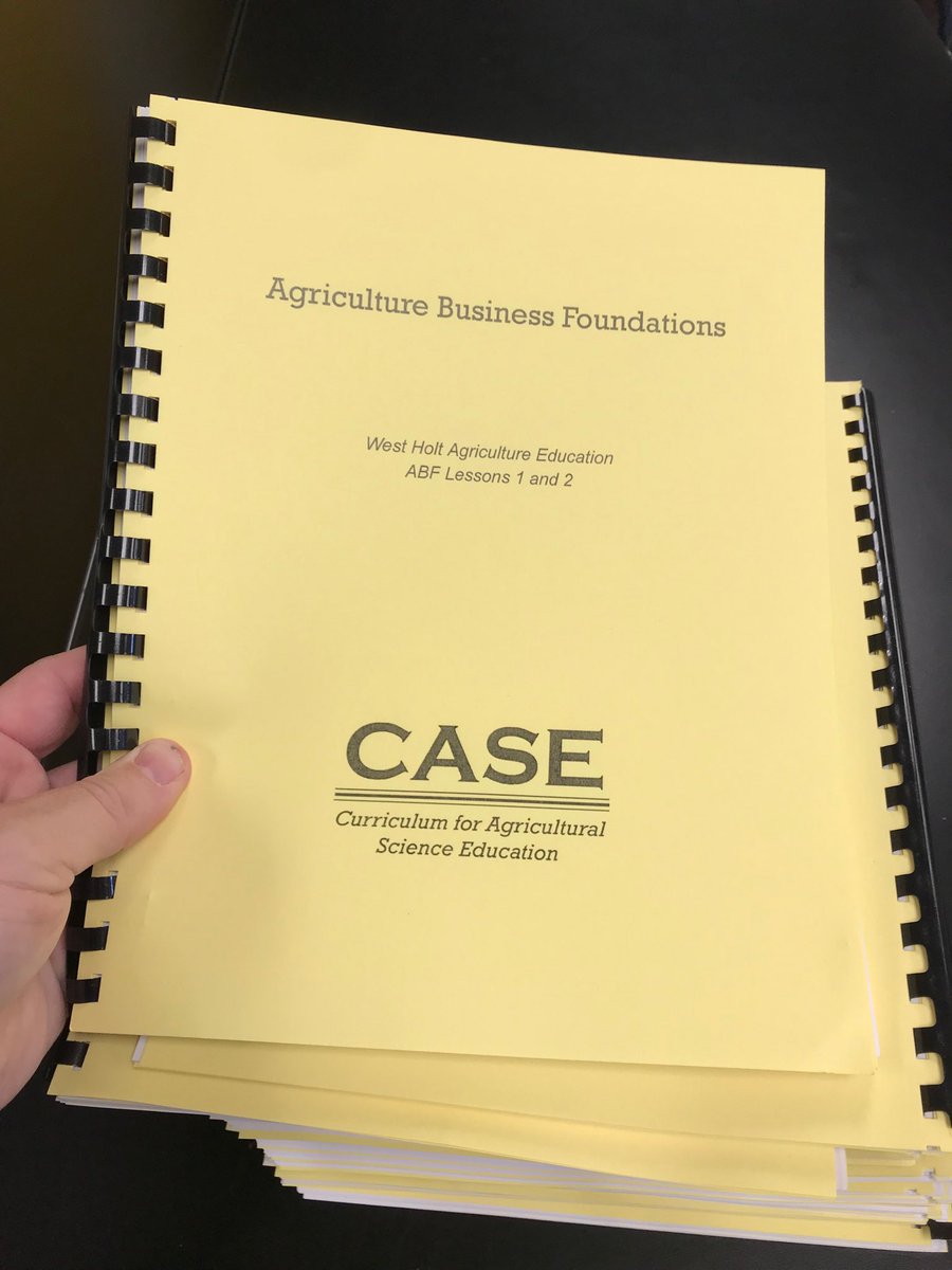 dagibbens's tweet photo. Seriously pumped to teach Agribusiness this year! ⁦@case4learning⁩ #ABF https://t.co/Yv3duWo3v8