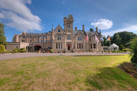 Busy week, having successfully on-boarded 3 hotels and 2 new offshore rigs. Welcome to <a href="/MuthuNewton/">Muthu Newton Hotel</a>, Royal Thurso Hotel and the <a href="/FaringtonLodge/">Farington Lodge</a> #wifi #hotel #offshorewifi #crewwifi