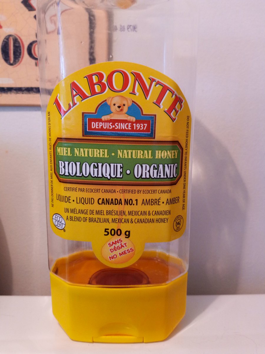 Subtle_Whisper's tweet photo. @MielLabonteInc 
I love Labonté #Honey
It is delicious, never crystallizes, and every drop is released.
This bottle has been below the yellow line for a week and is still dispensing. https://t.co/NJtpFlgXHQ