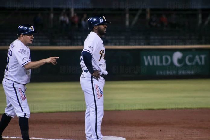 Nombre: Tito Polo
Lugar de Nacimiento: San Andrés 
Liga: Liga Mexicana
Equipo: Rieleros de Aguascalientes
Posición: OF

Con Tacoma, Monclova y Aguascalientes:

114 TB
31 H
15 CA
12 CI
1 HR
6 BB
6 2B
2 3B
6 BR
.272 AVG

Liberado por el equipo el 25 de julio.

#PeloterosColombia🇨🇴