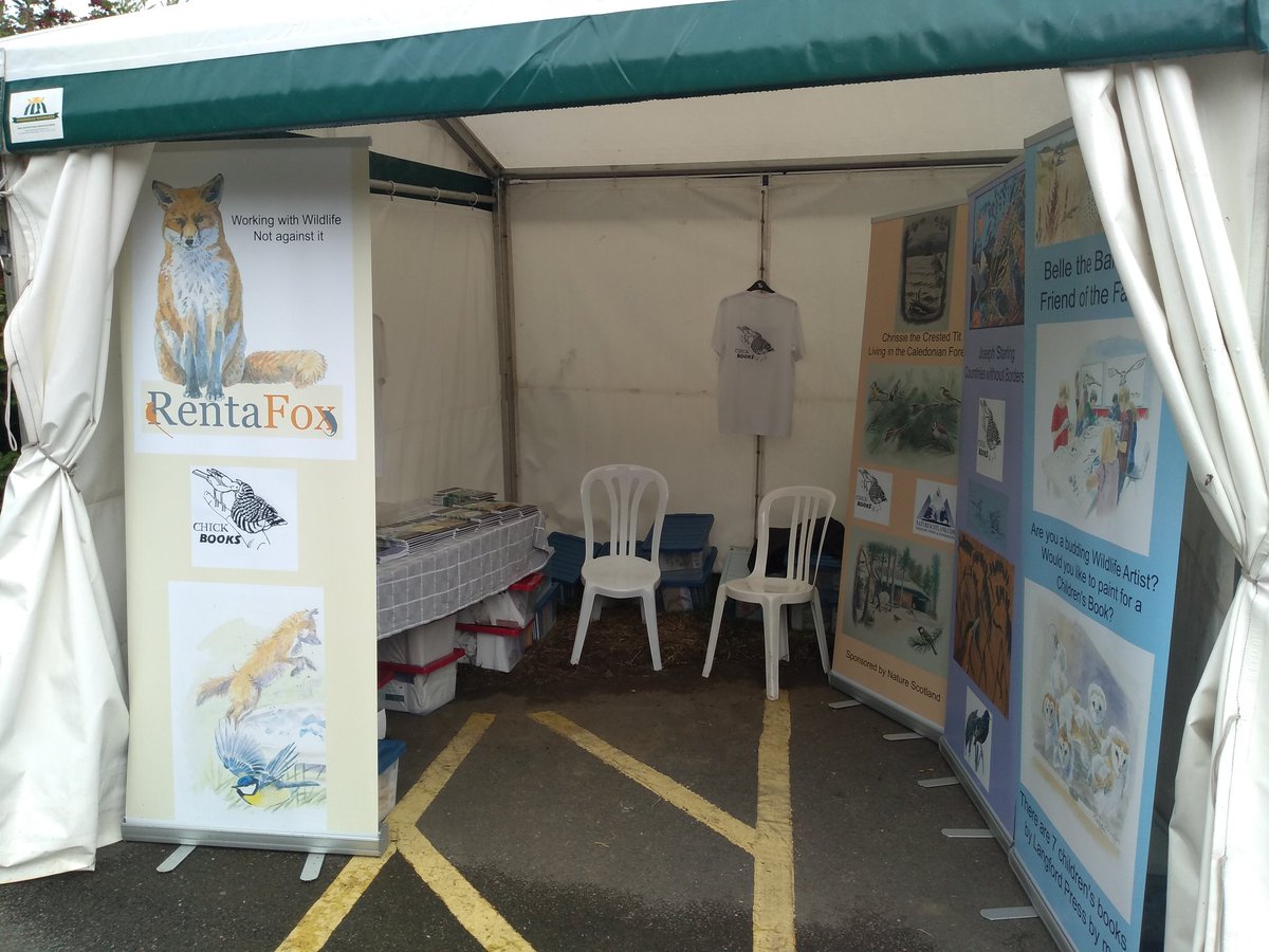 GreeneIndy's tweet photo. Woohoo! #Day1 of @TheBirdfair is over but it was a lot of fun! 

I will be on the @Chick_Books stand who are sponsoring the #WildZone for this year's BF 2019. 

Also great to see @TobyWarbler, @kenandlindasmi2, @DilgerTV, @HannahLightley, @LucyMcRobert1 and Becky Dudley. https://t.co/M0OPdtBBiH