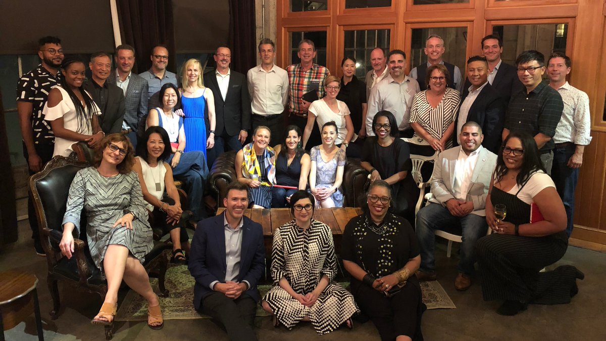 IIDA_HQ's tweet image. Last night IIDA and @MohawkGroup hosted another successful Savor event at @TheBoxSF with a lively discussion on a return to humanity in 2019. #IIDA #poweredbydesign