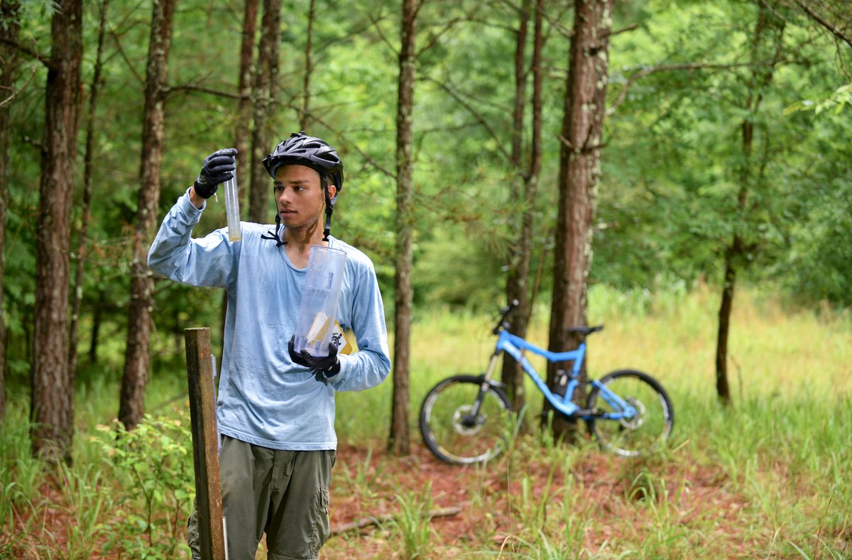 Mountain biker Nigel Groce-Wright has found his path through research. Now, he’ll attend graduate school at Virginia Tech on a full scholarship. 

“Berry has really allowed me the space to self-discover,” he says. See more: bit.ly/2Z24Gfx #BerryStories