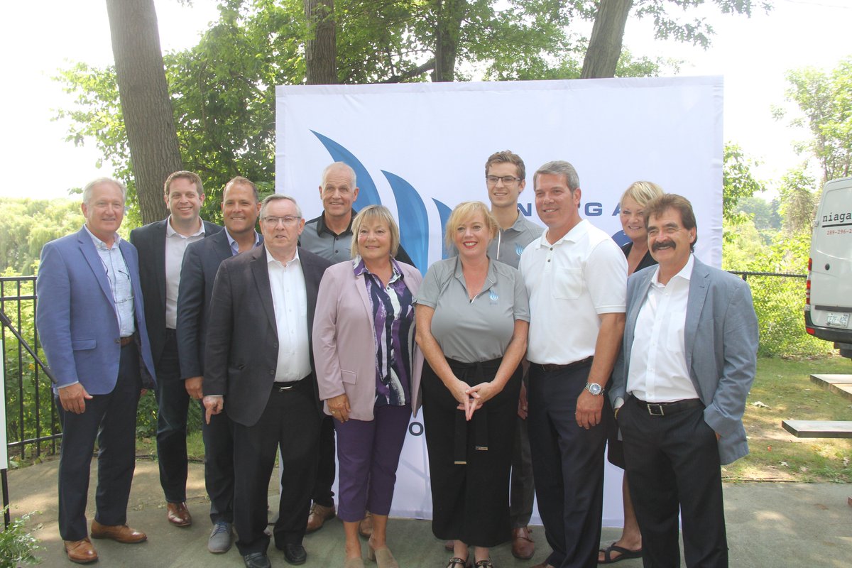Great news for #Niagara! <a href="/MacLeodLisa/">Lisa MacLeod</a>, Minister of Tourism, Culture and Sport, announced today $29 million in provincial funding for the @2021CanadaGames. Read more here: bit.ly/2z7qnMg #InvestInSTC