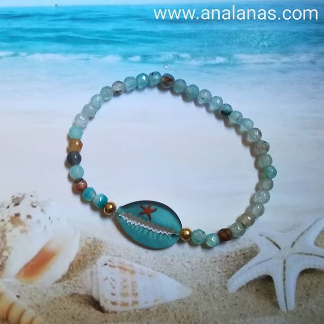 ana_lanas's tweet photo. Pulserita con ágatas facetadas y entrepieza de acetato imitando un concha
.
.
#artesania #hechoamano #hechoamanoconamor #pulsera #acetato #agatas #piedras #piedranatural #semipreciosa #ponteguapa #verano #verano2019 #summer #summertime #lookverano https://t.co/VzXPY9r6a7 https://t.co/VgIfioU8ng