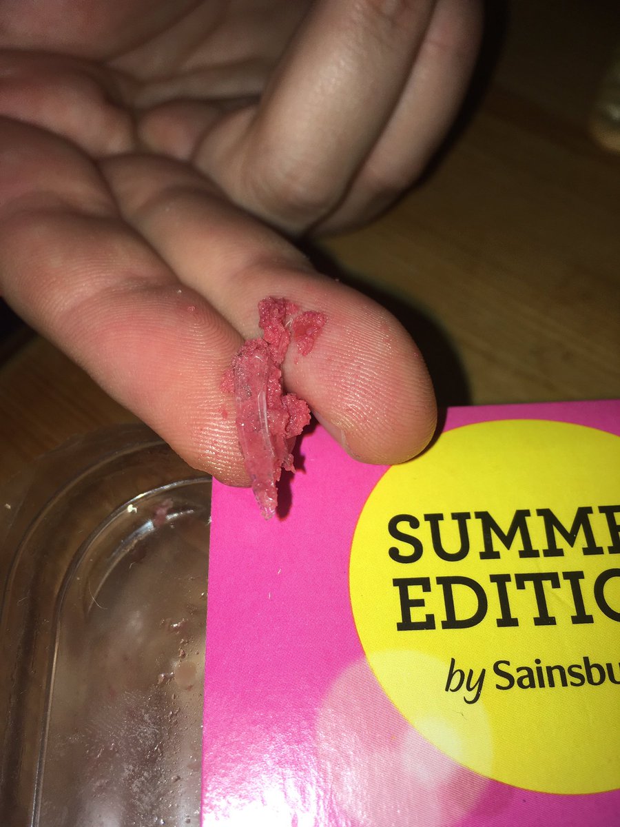 hattie_abbott's tweet photo. @sainsburys near miss! My sister is in a lot of shock after nearly swallowing this large and sharp piece of plastic. This is so dangerous, you need to check your factories asap. Family bbq ruined😠😠 https://t.co/o9zEmfCufr