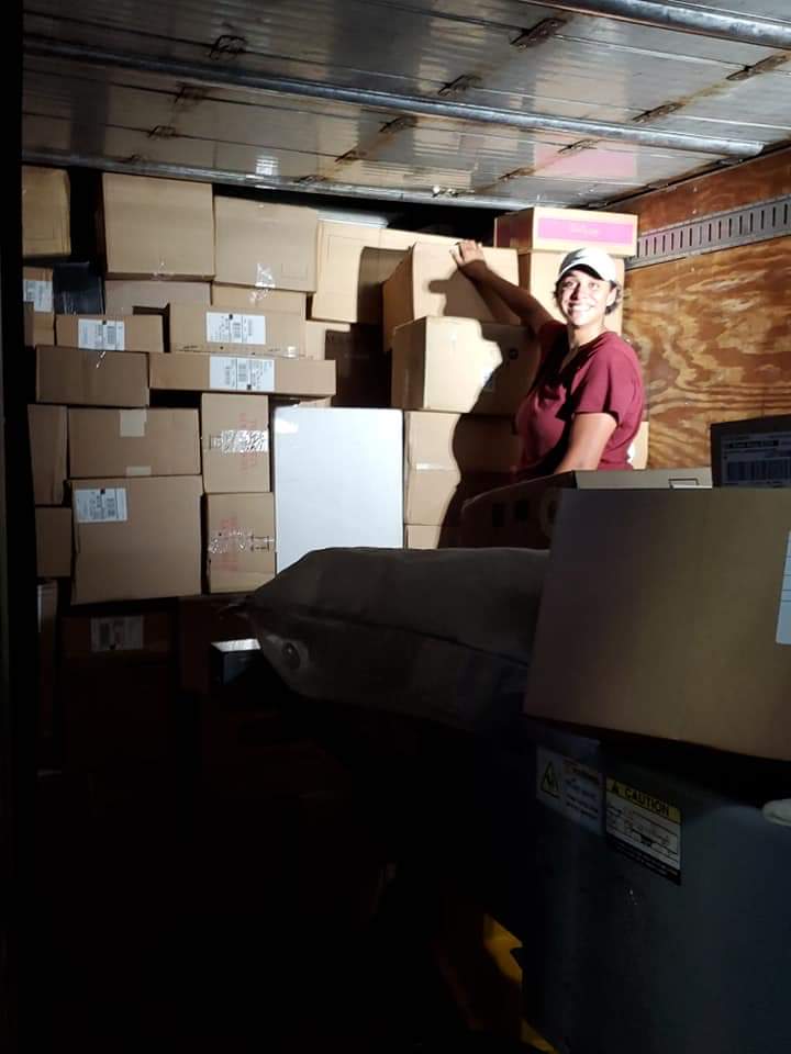 day_lions's tweet photo. #LionsRoar #SafetyFirst #HydrationIsLife #UPSService #LoadStandNation #LockedIn Sam and Tiffany putting in work during their first week. #GoHardInThePaint https://t.co/E9QRxByeYs