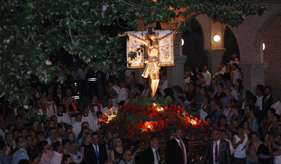 ManchaToledana's tweet photo. La Puebla de Almoradiel ya está preparada para celebrar sus fiestas de Interés Turístico Regional
@aytoalmoradiel
#LaPuebladeAlmoradiel
#CristodelaSalud
#LaFeria https://t.co/yq2kTXrIHD https://t.co/xCNkhvho3W