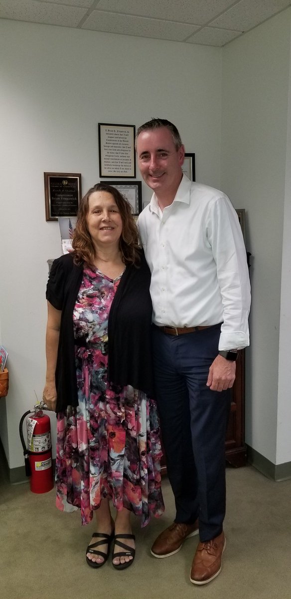 A big thank you to @RepBrianFitz for taking the time to meet with me today about #HR3396. Good meeting and excited about the next steps! #CureGP #RealGP #Gastroparesis #GastroparesisAwareness