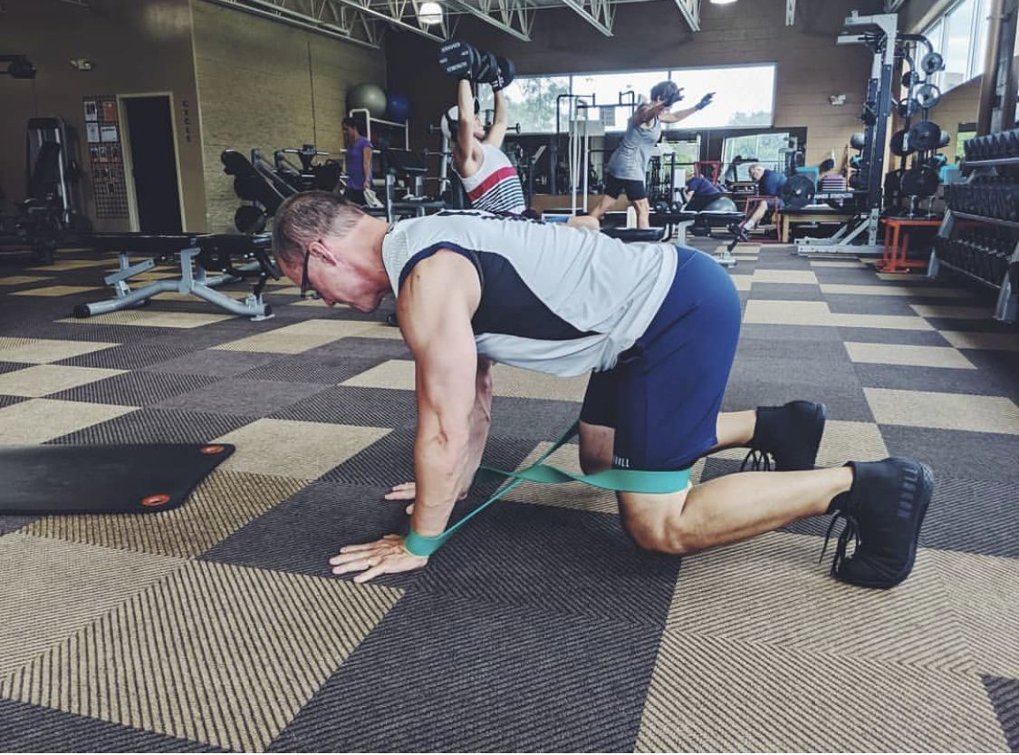 TheWAC's tweet photo. “Bands and barbells was the theme... and then we just went for it” 
Trainers at Greenfield challenging themselves and becoming stronger everyday 💯💯💯 Repost from Chrissy Anne of Greenfield #FindYourFit #bestrong #theWAC https://t.co/58pwiRl9qd
